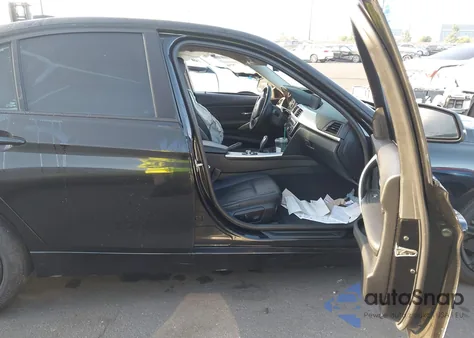 2013 BMW 328I из США, поврежденный, VIN WBA3A5C5XDF602726